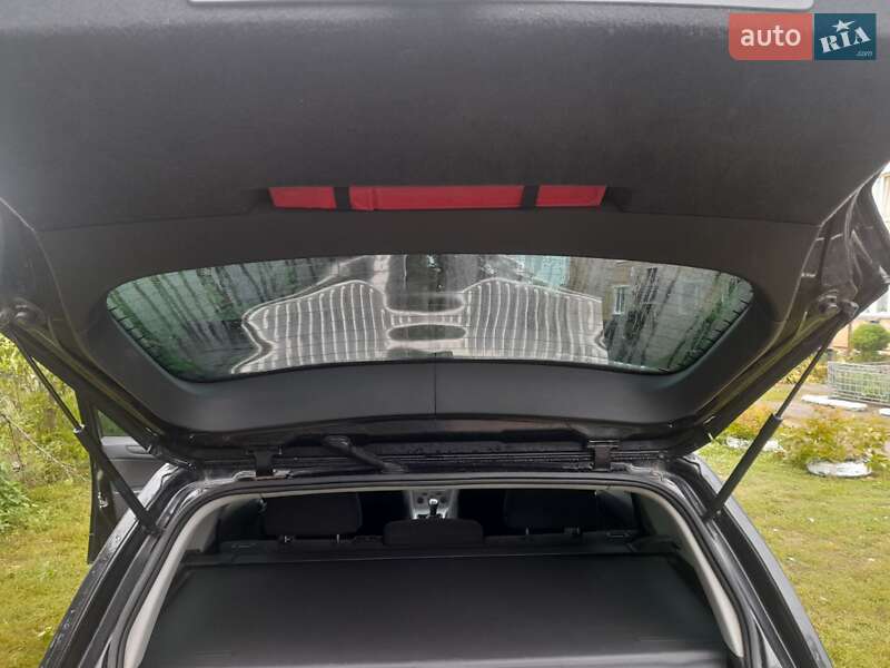 Універсал Opel Astra 2005 в Сумах