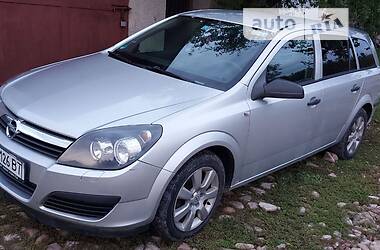 Унiверсал Opel Astra 2006 в Заставній