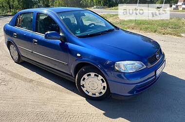 Хэтчбек Opel Astra 2002 в Кропивницком