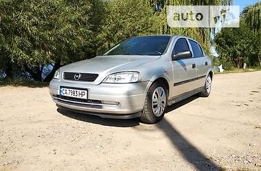 Седан Opel Astra 2001 в Гайвороні