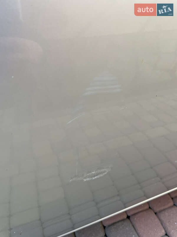 Седан Opel Astra 2011 в Іршаві