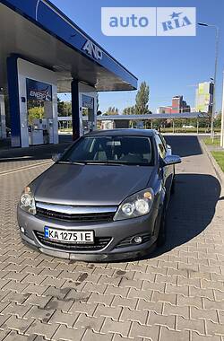 Хэтчбек Opel Astra 2005 в Киеве