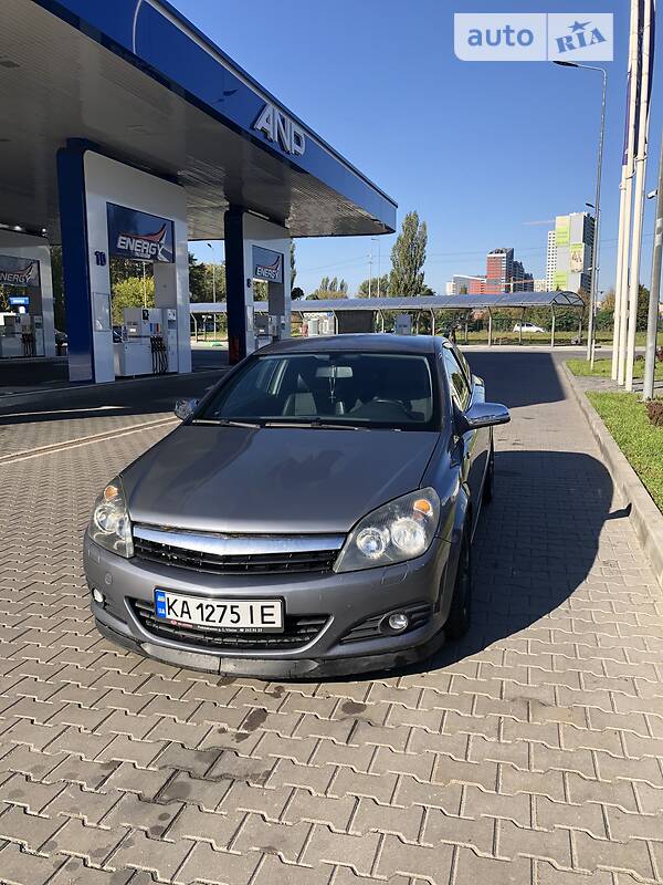 Хэтчбек Opel Astra 2005 в Киеве