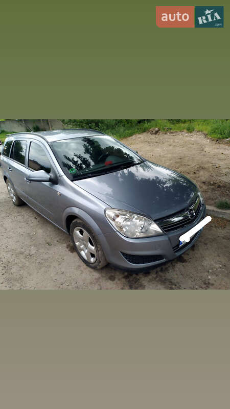 Универсал Opel Astra 2008 в Львове