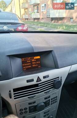 Универсал Opel Astra 2008 в 
