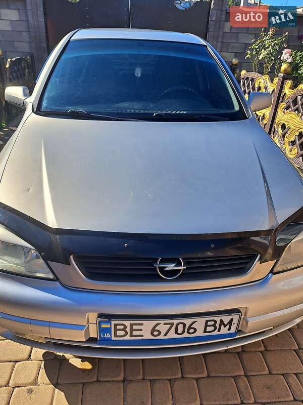 Седан Opel Astra 2007 в Баштанке