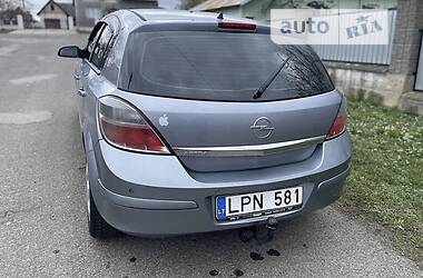 Хэтчбек Opel Astra 2008 в Коломые