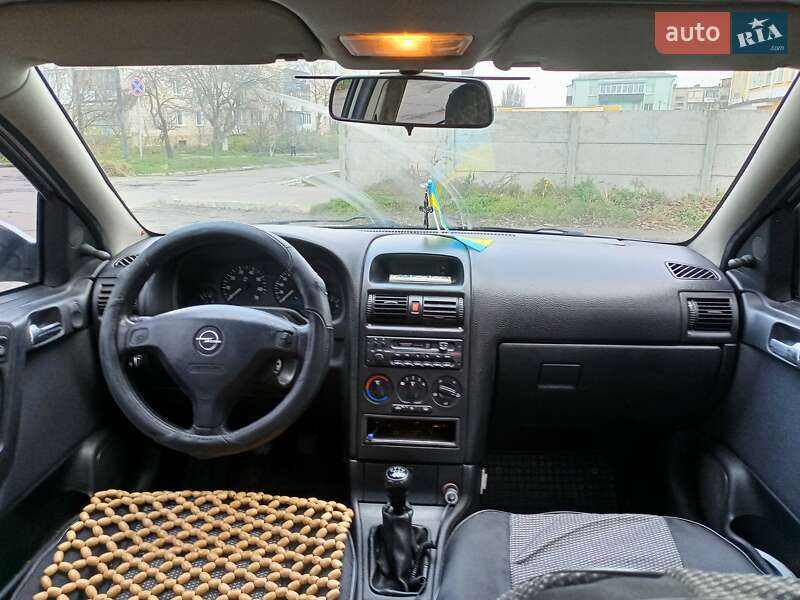 Хетчбек Opel Astra 2001 в Здолбуніві
