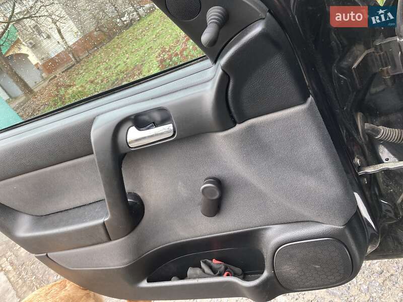 Седан Opel Astra 2007 в Фастове