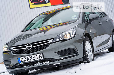 Универсал Opel Astra 2019 в Житомире