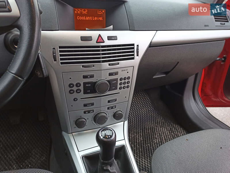 Универсал Opel Astra 2009 в Виннице