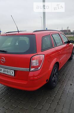Універсал Opel Astra 2007 в Рівному