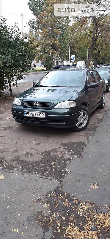 Седан Opel Astra 1999 в Подільську