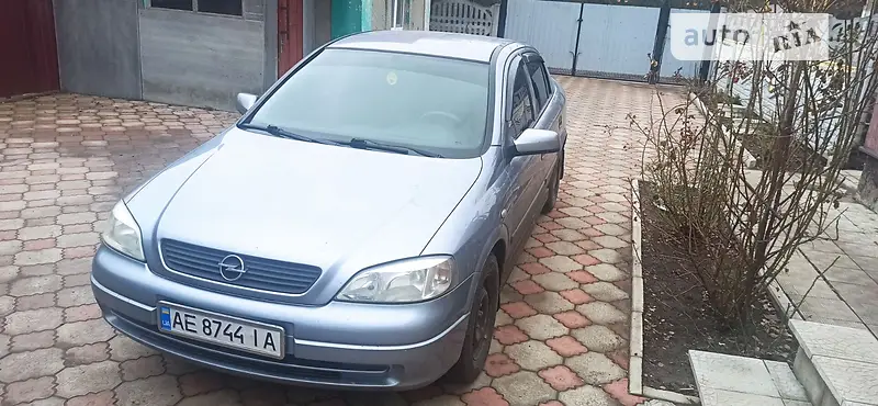 Opel Astra 2003