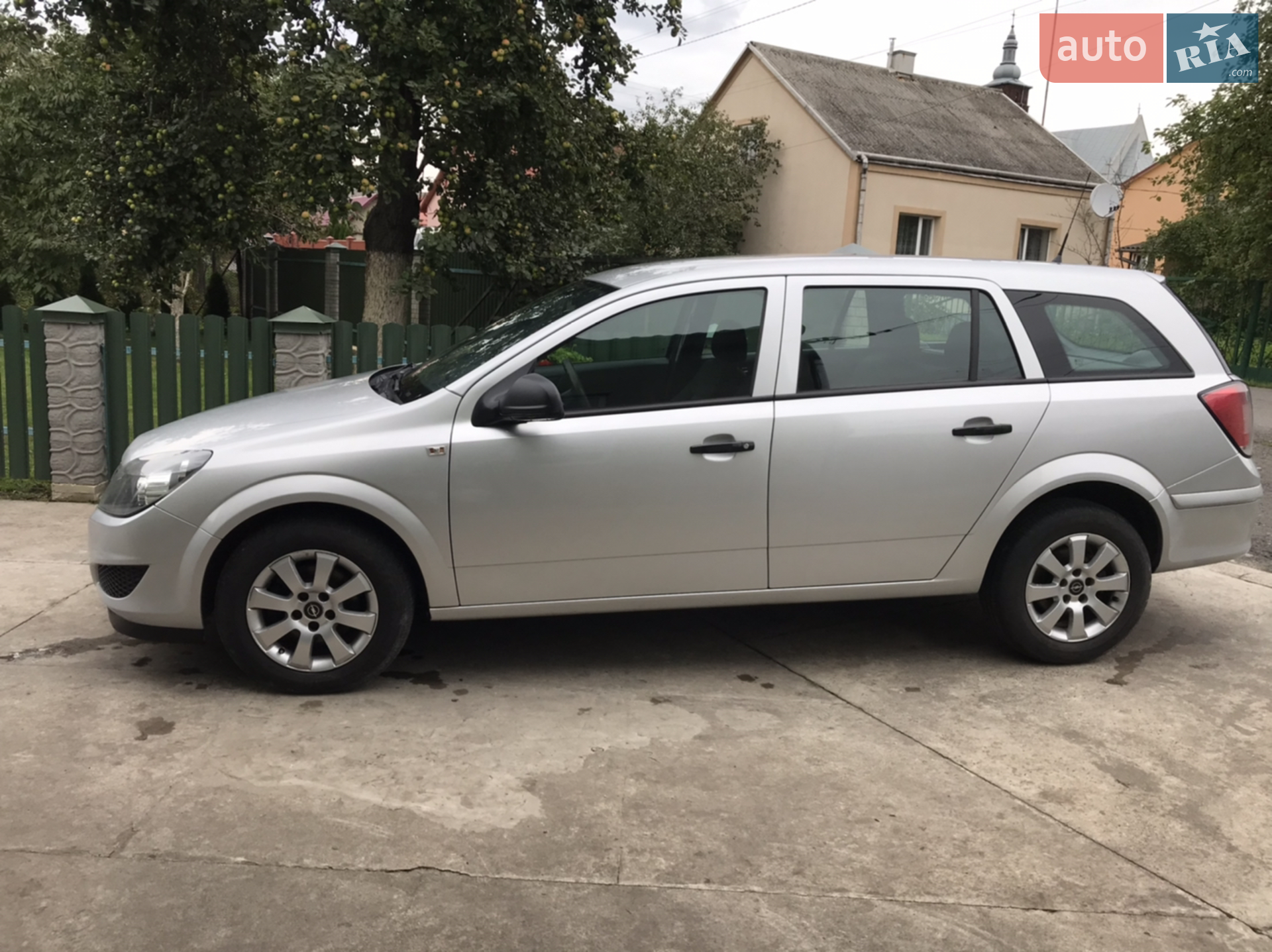 2011 Opel Astra - мініатюра 13