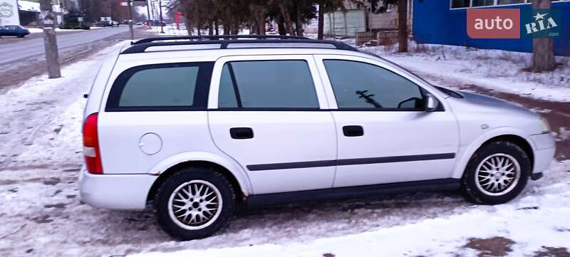 Универсал Opel Astra 1999 в Киеве