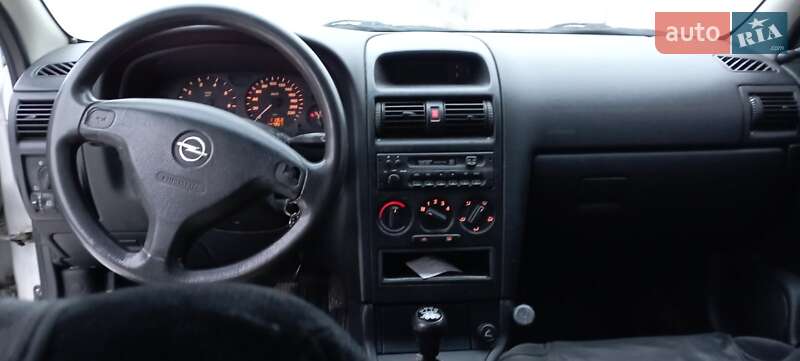 Универсал Opel Astra 1999 в Киеве