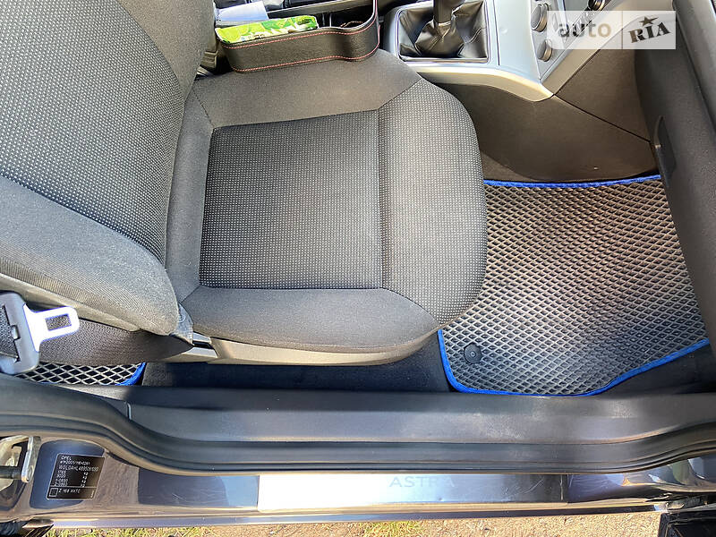 Хетчбек Opel Astra 2009 в Коростені фото 11 Хетчбек Opel Astra 2009 в Коростені