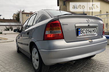 Хэтчбек Opel Astra 2002 в Львове