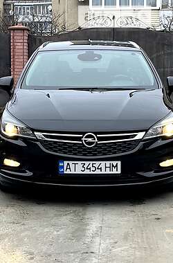 Универсал Opel Astra 2017 в Тлумаче