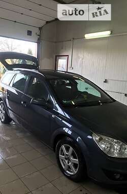 Універсал Opel Astra 2008 в Львові