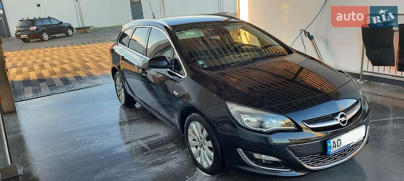 Opel Astra 2015