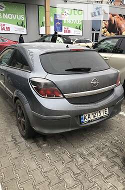 Хэтчбек Opel Astra 2005 в Киеве