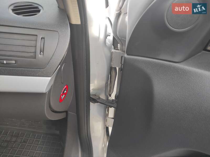 Универсал Opel Astra 2005 в Днепре