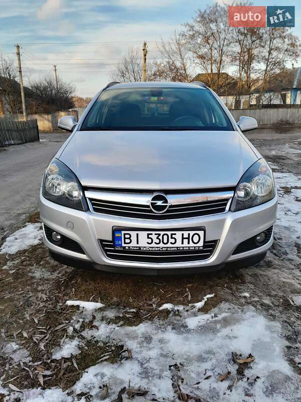 Opel Astra 2010