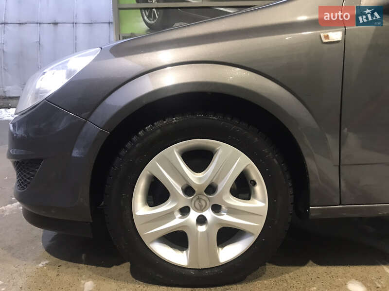 Універсал Opel Astra 2009 в Косові фото 7 Універсал Opel Astra 2009 в Косові