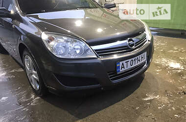 Универсал Opel Astra 2009 в Косове