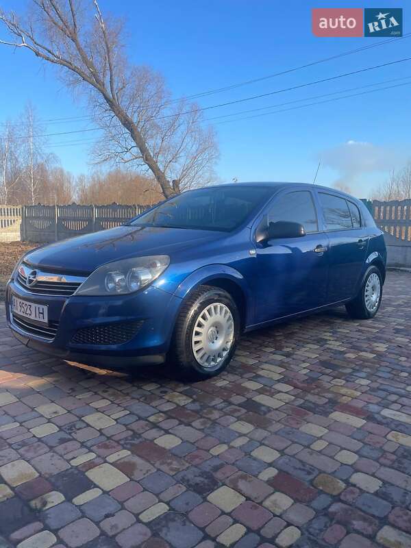Opel Astra 2009