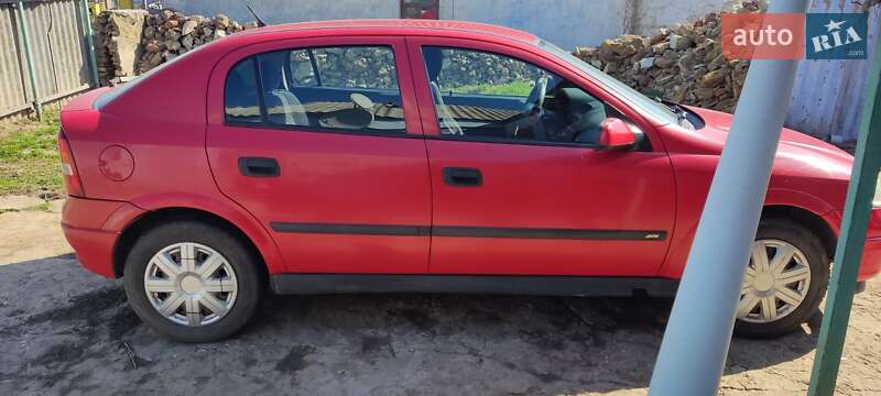 Opel Astra 1998