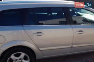 Універсал Opel Astra 2007 в Павлограді