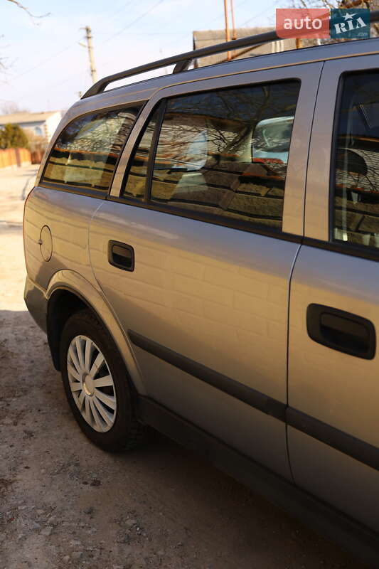 Універсал Opel Astra 2002 в Дніпрі