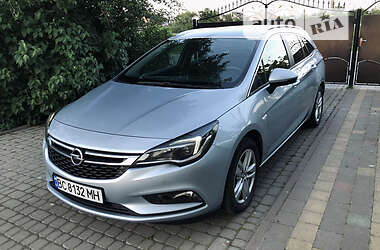 Универсал Opel Astra 2018 в Львове