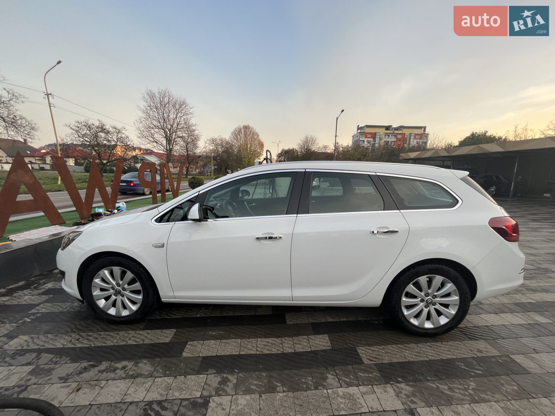 2012 Opel Astra - мініатюра 3