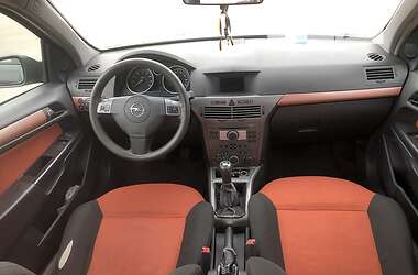 Универсал Opel Astra 2005 в Харькове