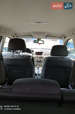 Универсал Opel Astra 2008 в 
