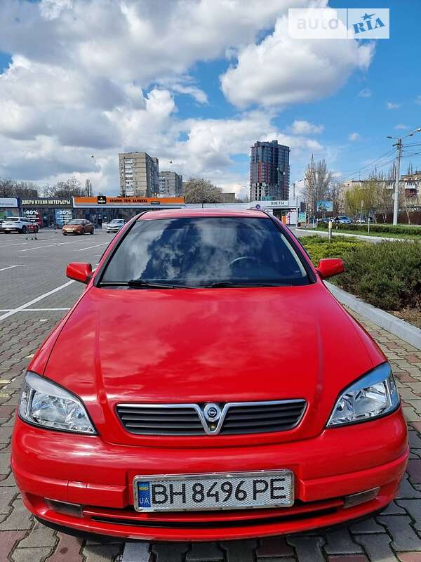 Седан Opel Astra 2003 в Одессе