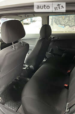 Универсал Opel Astra 2012 в 