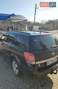 Универсал Opel Astra 2008 в Луцке