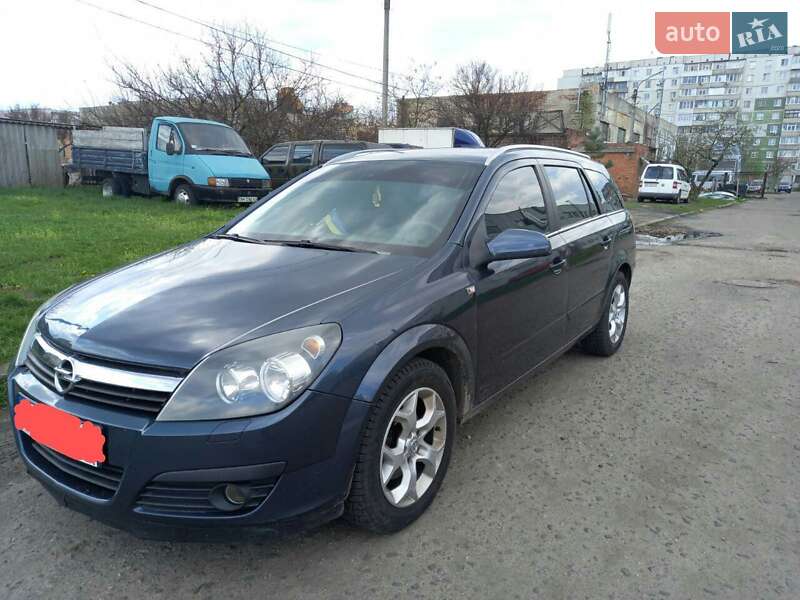 Универсал Opel Astra 2006 в Сумах