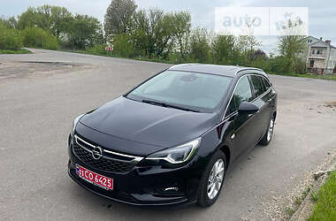 Универсал Opel Astra 2020 в Луцке