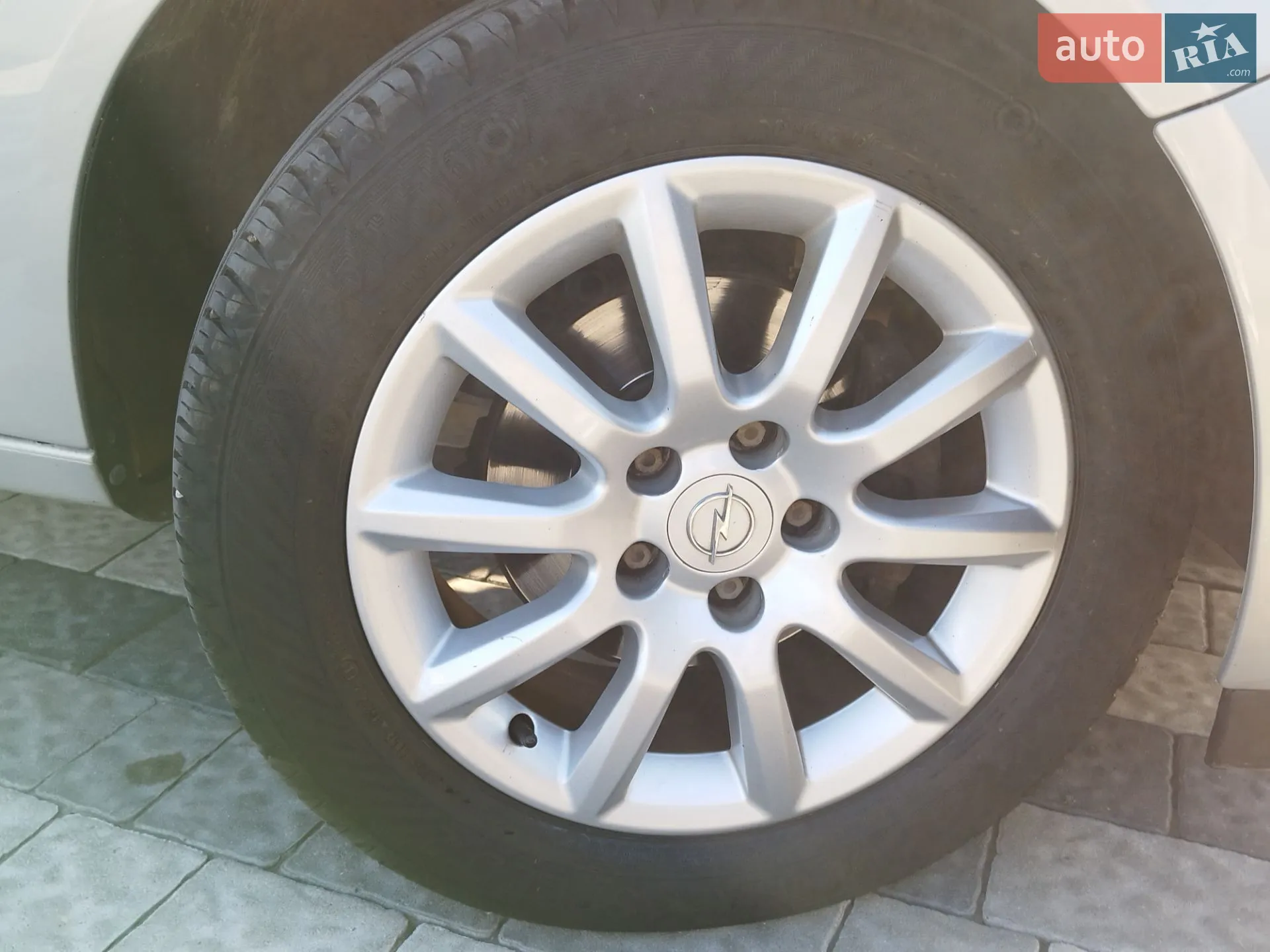 2010 Opel Astra - мініатюра 28