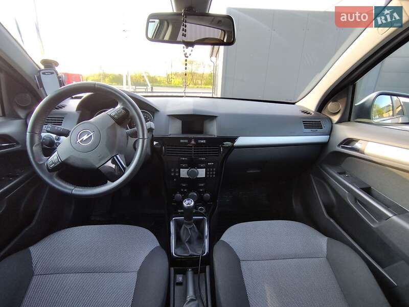 Универсал Opel Astra 2010 в Львове фото 49 Универсал Opel Astra 2010 в Львове