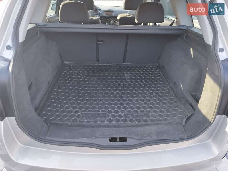 Универсал Opel Astra 2010 в Львове фото 55 Универсал Opel Astra 2010 в Львове