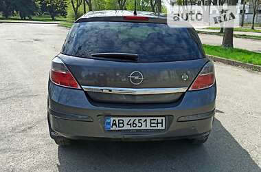 Хетчбек Opel Astra 2012 в Козятині