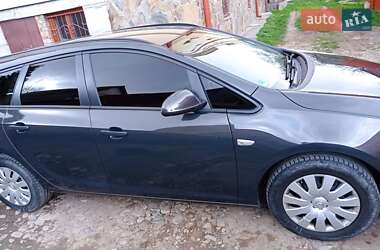 Універсал Opel Astra 2015 в 