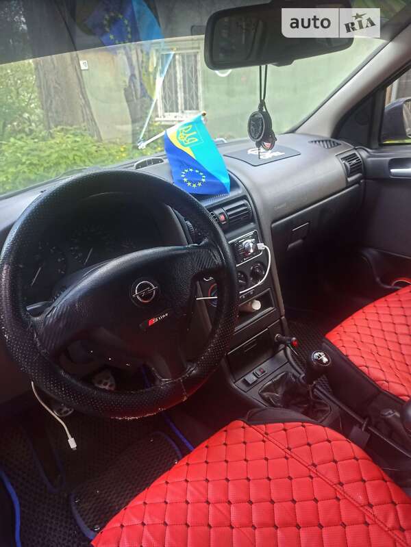 Хэтчбек Opel Astra 1999 в Каменском